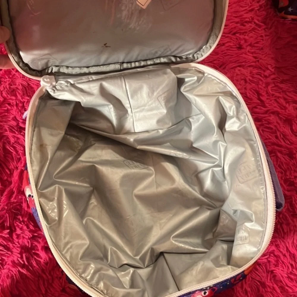 Lunchboxes (3 Set Lot!) - Picture 8 of 12